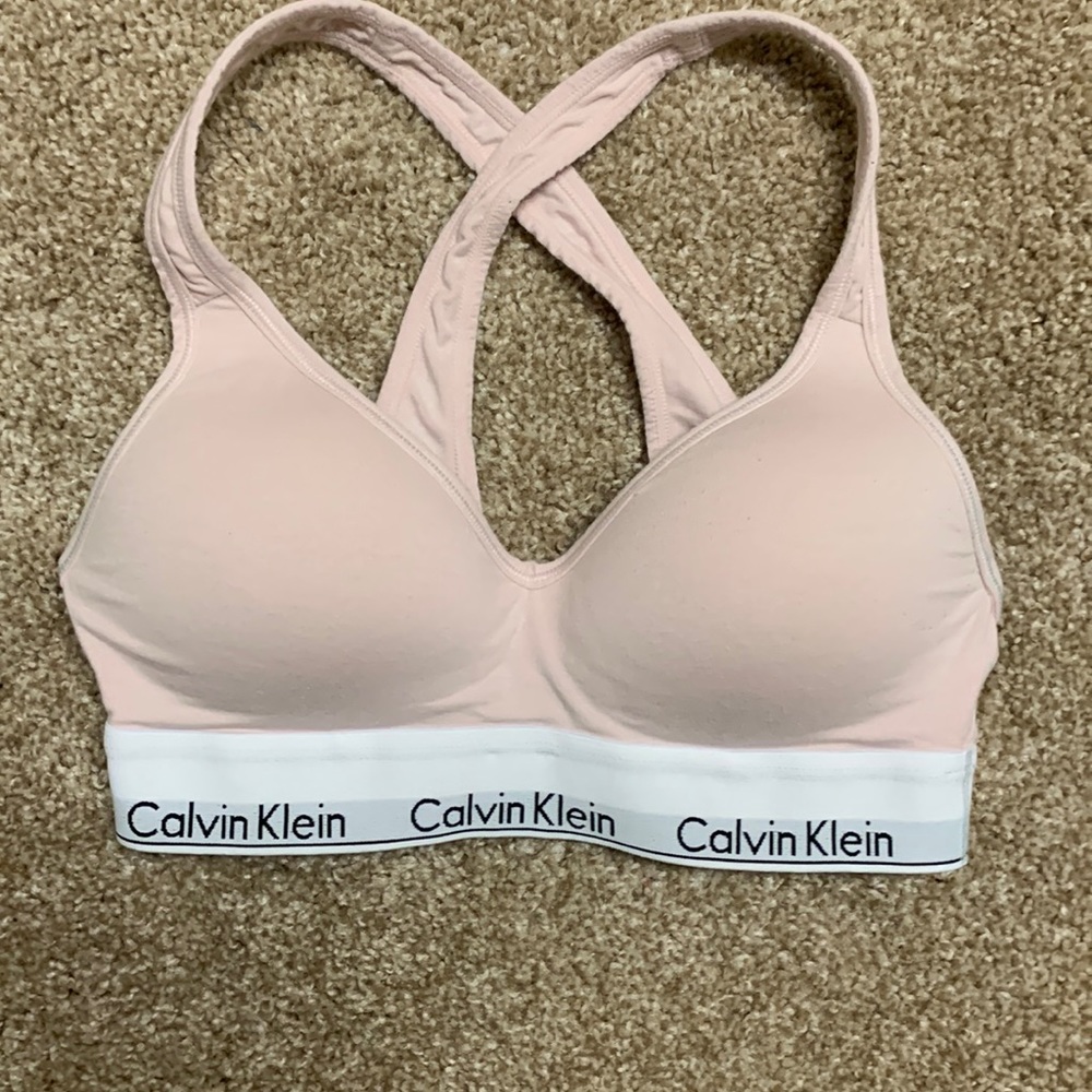 Calvin Klein padded sports bra size womens small